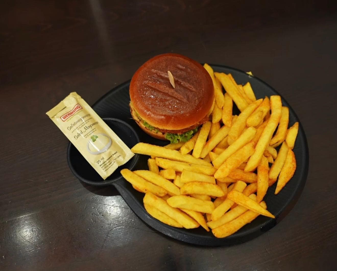 Palmen Grill Galerie 13